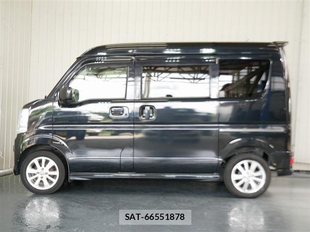 Nissan CLIPPER RIO 2017-04 8004532-14