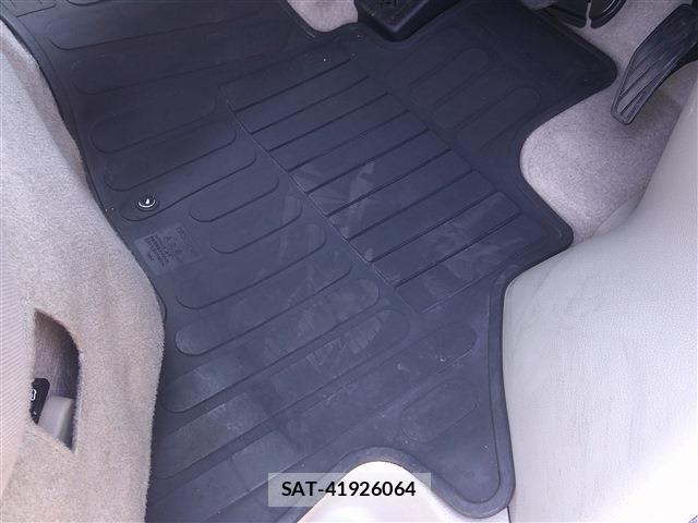 Nissan CLIPPER RIO 2016-10 8006671-12
