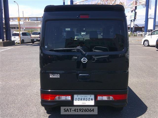 Nissan CLIPPER RIO 2016-10 8006671-6