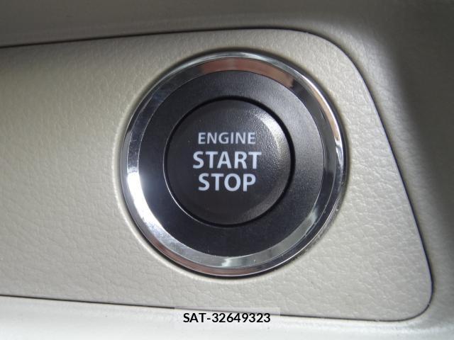 Nissan CLIPPER RIO 2017-04 8007313-16
