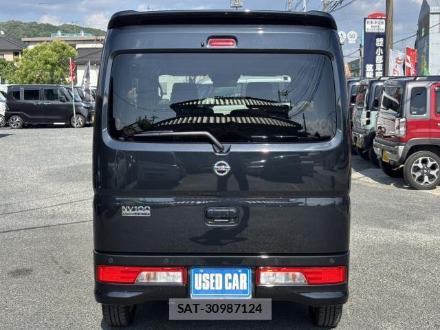 Nissan CLIPPER RIO 2023-10 8007943-4