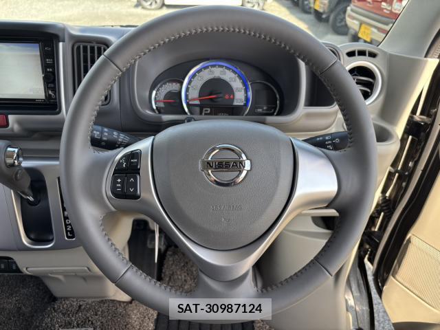 Nissan CLIPPER RIO 2023-10 8007943-8