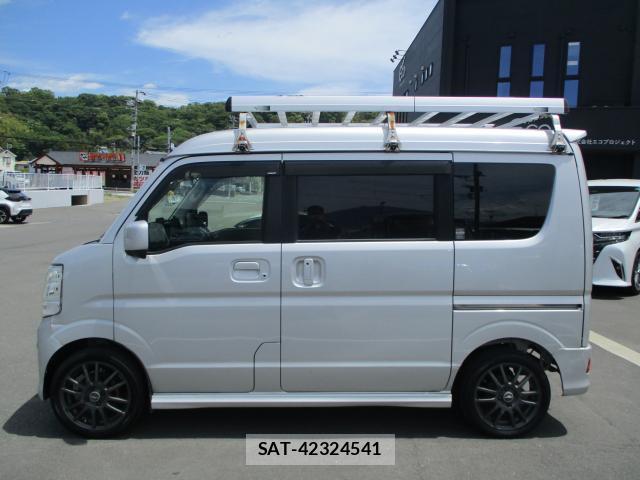 Nissan CLIPPER RIO 2015-05 8008502-16