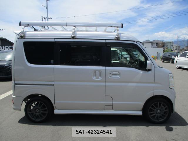 Nissan CLIPPER RIO 2015-05 8008502-17