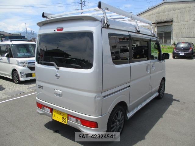 Nissan CLIPPER RIO 2015-05 8008502-8