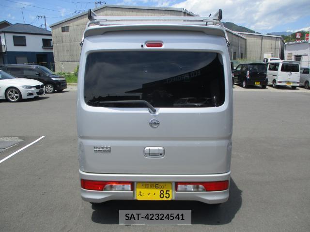 Nissan CLIPPER RIO 2015-05 8008502-9