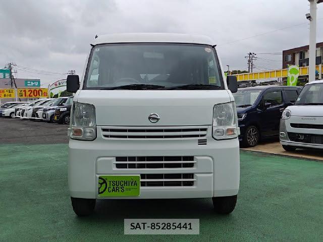 Nissan CLIPPER RIO 2017-02 8008561-0