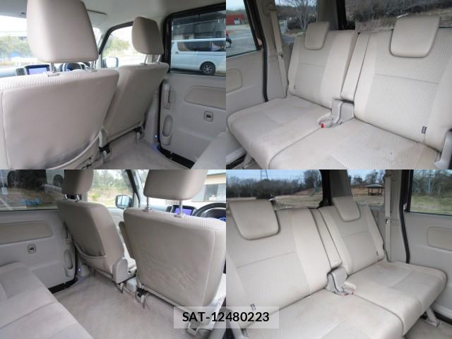 Nissan CLIPPER RIO 2015-03 8009227-5