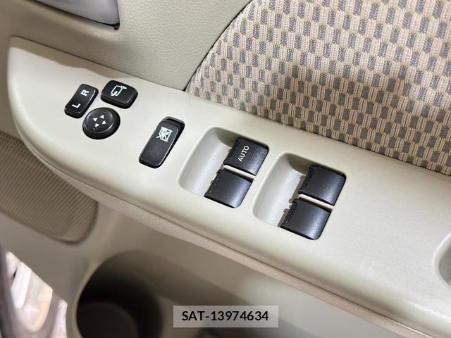 Nissan CLIPPER RIO 2018-02 8009854-10