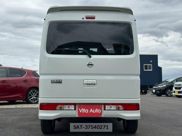 Nissan CLIPPER RIO 2021-02 8010306-10
