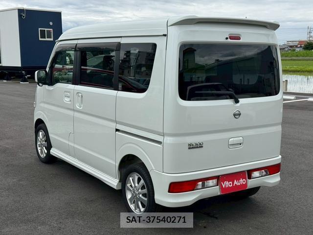 Nissan CLIPPER RIO 2021-02 8010306-4