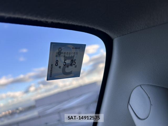 Nissan CLIPPER RIO 2016-12 8010714-15