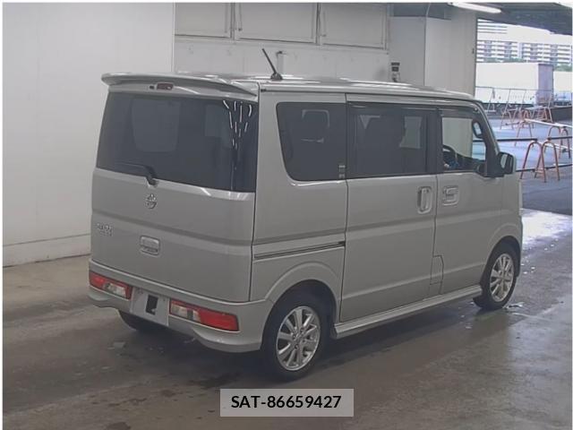 Nissan CLIPPER RIO 2015-05 8010732-4
