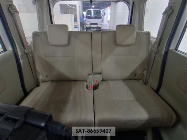 Nissan CLIPPER RIO 2015-05 8010732-5