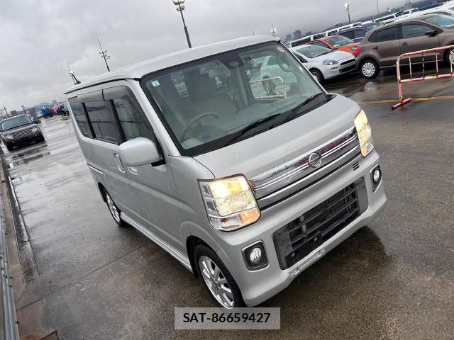 Nissan CLIPPER RIO 2015-05 8010732-6
