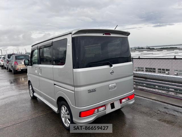 Nissan CLIPPER RIO 2015-05 8010732-9