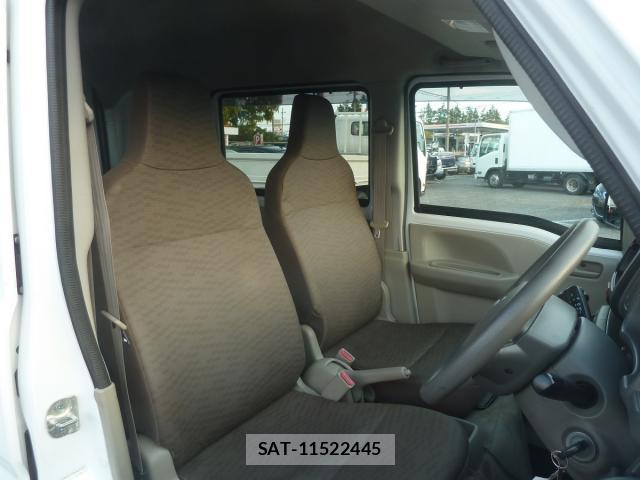 Nissan CLIPPER VAN 2020-04 8002966-4