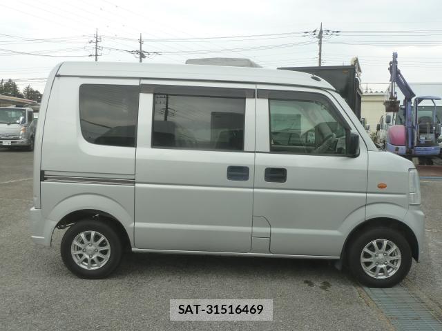 Nissan CLIPPER VAN 2014-01 8002972-3