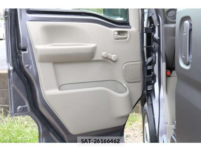 Nissan CLIPPER VAN 2017-12 8003142-13