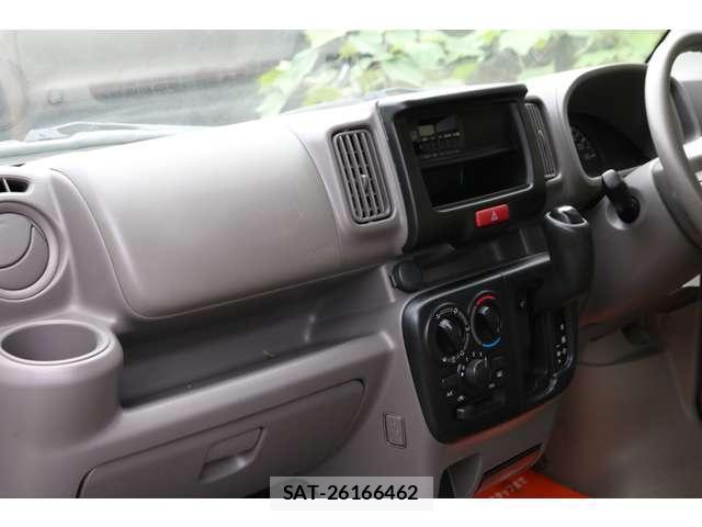 Nissan CLIPPER VAN 2017-12 8003142-16