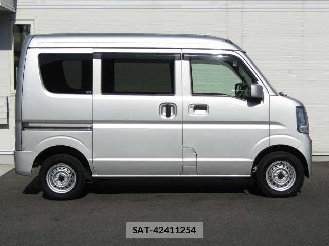 Nissan CLIPPER VAN 2019-10 8003841-10