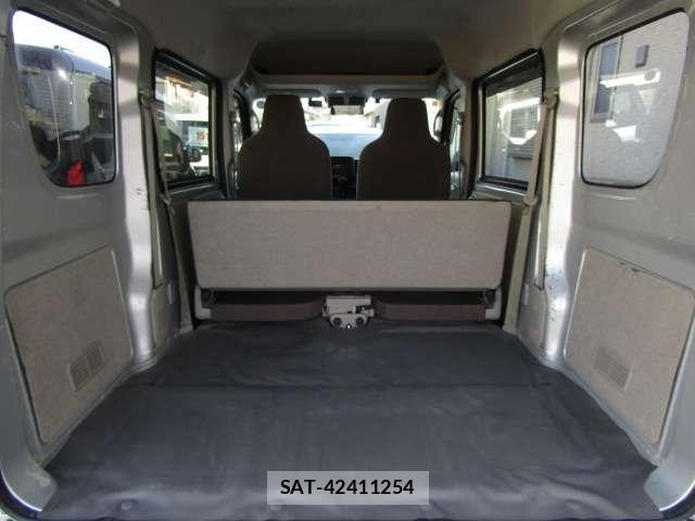 Nissan CLIPPER VAN 2019-10 8003841-7
