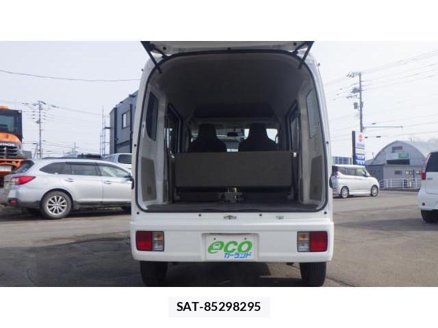 Nissan CLIPPER VAN 2021-09 8004377-17