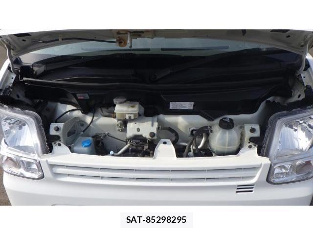 Nissan CLIPPER VAN 2021-09 8004377-18