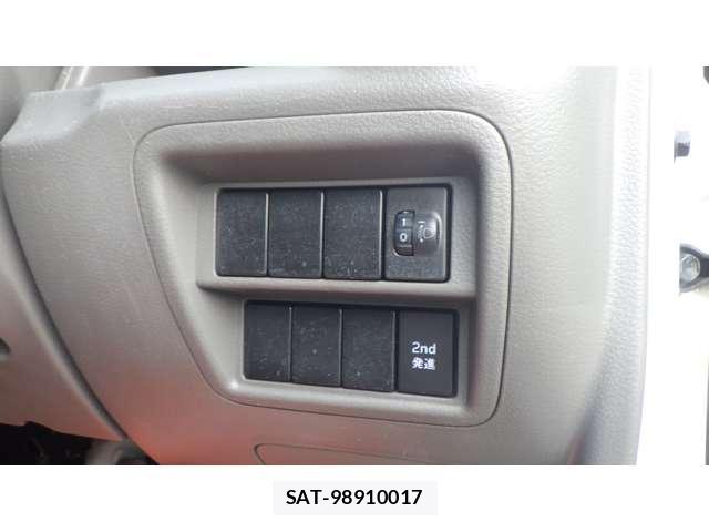 Nissan CLIPPER VAN 2020-04 8004382-10