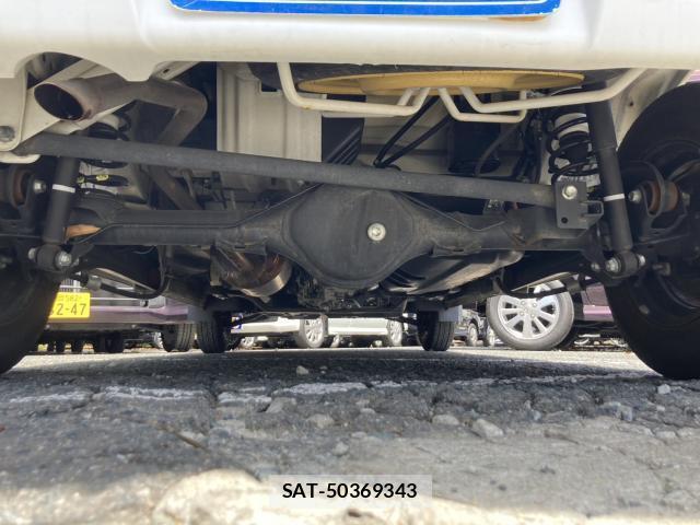 Nissan CLIPPER VAN 2022-01 8004479-19