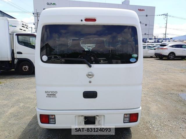Nissan CLIPPER VAN 2018-06 8005660-3