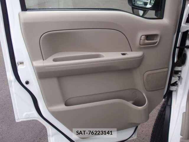 Nissan CLIPPER VAN 2022-02 8006024-13