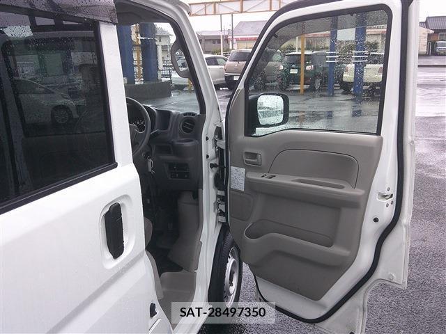Nissan CLIPPER VAN 2023-07 8006663-12