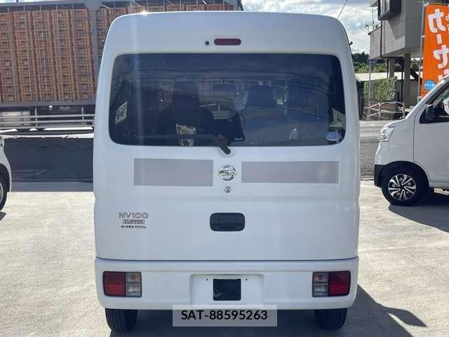Nissan CLIPPER VAN 2018-04 8007017-1