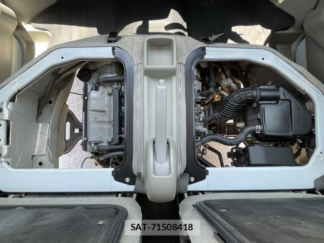 Nissan CLIPPER VAN 2016-03 8007021-7