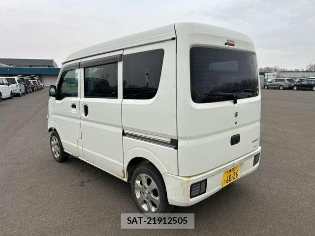 Nissan CLIPPER VAN 2017-06 8008362-1