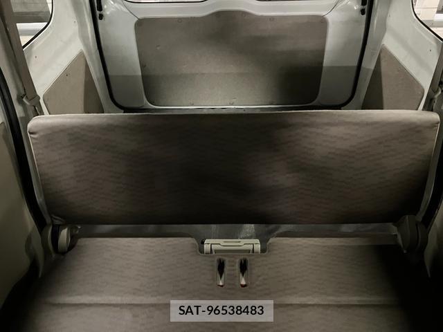 Nissan CLIPPER VAN 2019-01 8008370-12