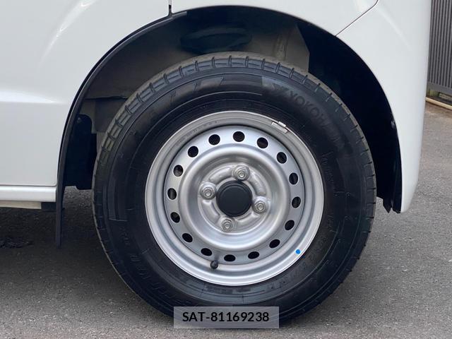 Nissan CLIPPER VAN 2023-01 8008458-18