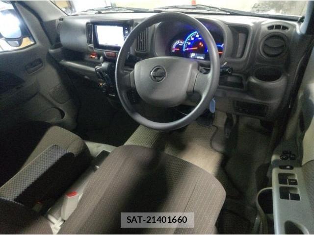 Nissan CLIPPER VAN 2018-06 8008723-2
