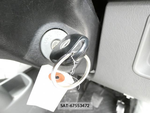 Nissan CLIPPER VAN 2012-09 8008753-7