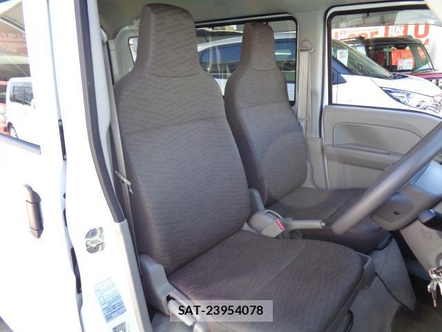 Nissan CLIPPER VAN 2022-04 8008983-14