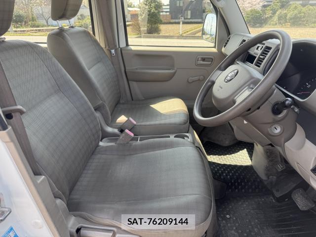 Nissan CLIPPER VAN 2014-07 8009420-11