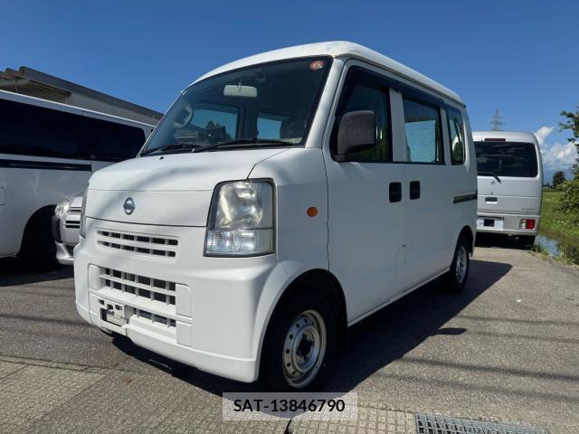 Nissan CLIPPER VAN 2014-04 8009421-2