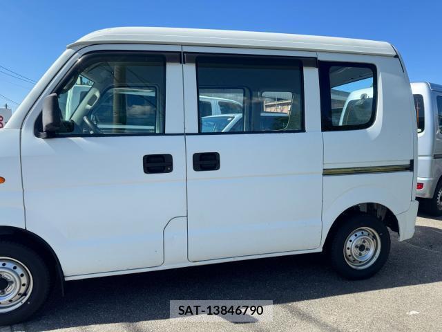 Nissan CLIPPER VAN 2014-04 8009421-3
