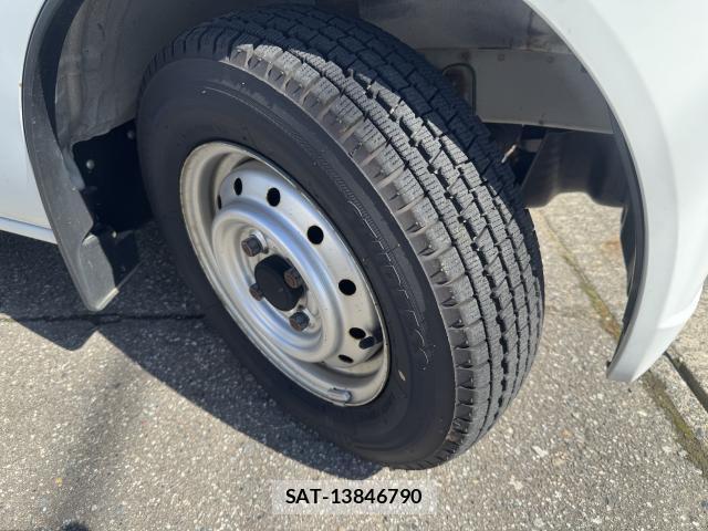 Nissan CLIPPER VAN 2014-04 8009421-7