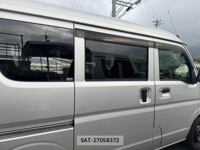 Nissan CLIPPER VAN 2016-05 8009422-5