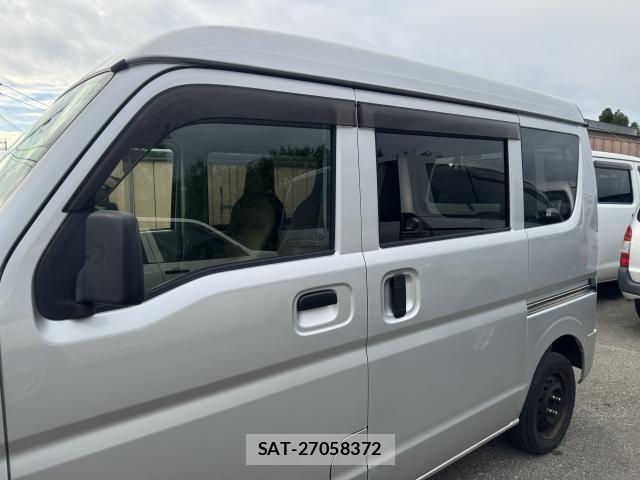Nissan CLIPPER VAN 2016-05 8009422-6
