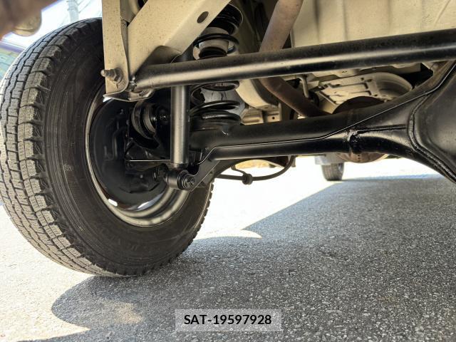 Nissan CLIPPER VAN 2015-01 8009426-12