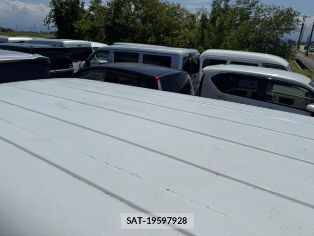 Nissan CLIPPER VAN 2015-01 8009426-7