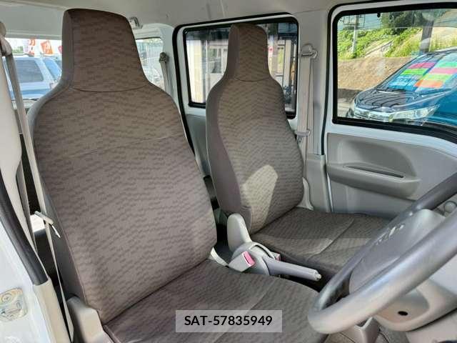Nissan CLIPPER VAN 2015-11 8009504-9